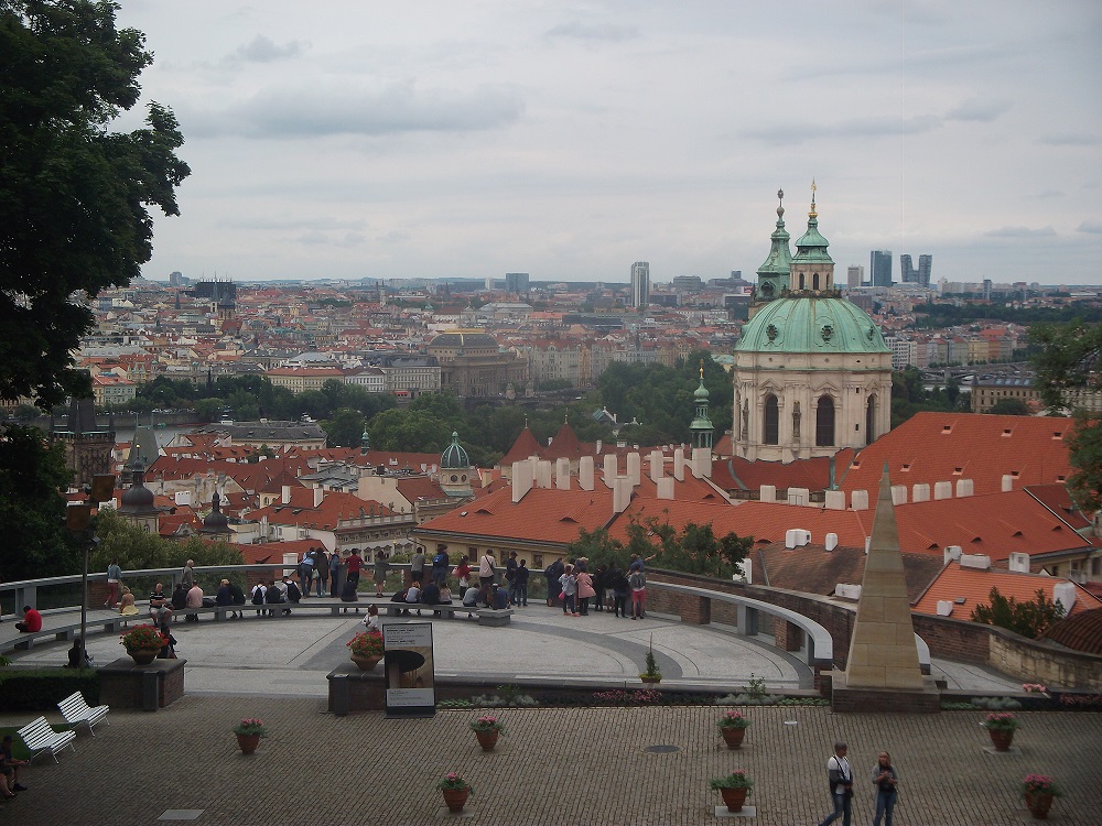 Polskie Towarzystwo Turystyczno-Krajoznawcze - Więcej